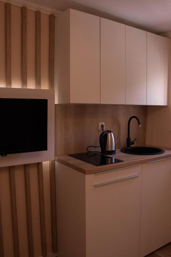 Luxury Studio Apartment Мостар Екстериор снимка