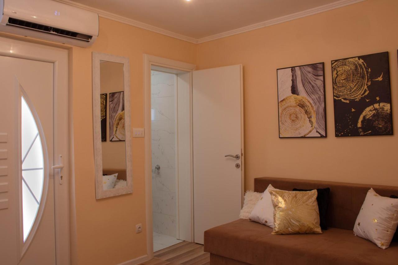 Luxury Studio Apartment Мостар Екстериор снимка